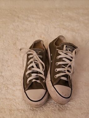 Converse Low Top Sneakers - Gray with White